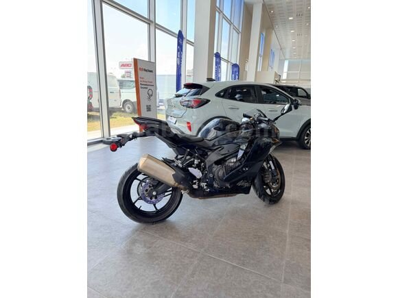 Sahibinden Kawasaki Ninja 400 2024 Model Kayseri 9.000 KM Siyah