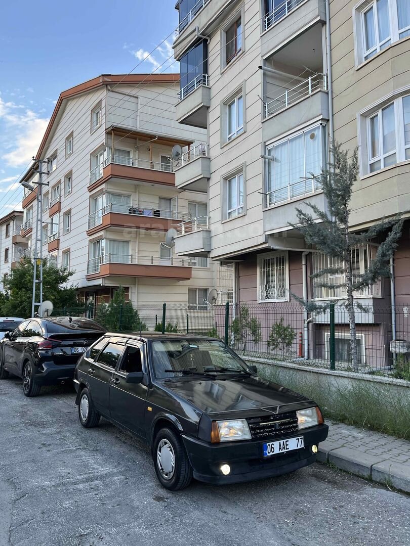 Sahibinden Lada Samara 1.5 1990 Model 4