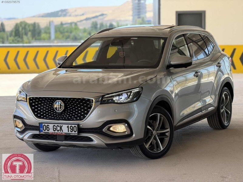 2024 MG HS 1.5 T-GDI LUXURY İÇİ KIRMIZI CAM TAVAN