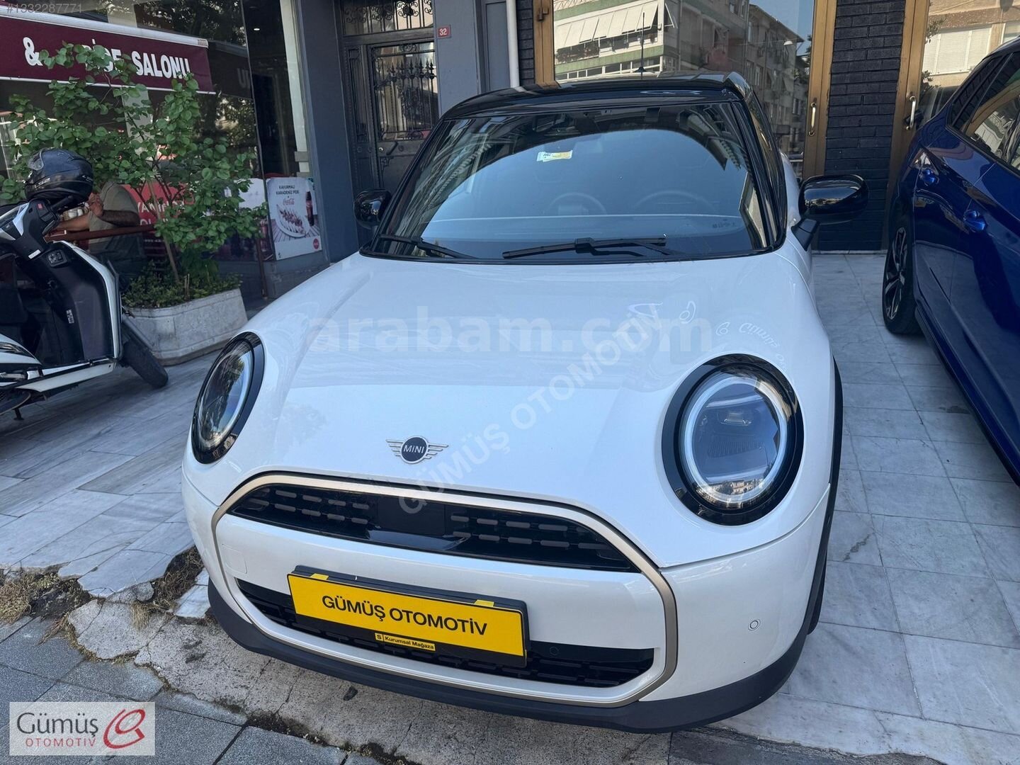 Galeriden Mini Cooper 1.5 Favoured 2024 Model İstanbul 23.000 km Beyaz 2