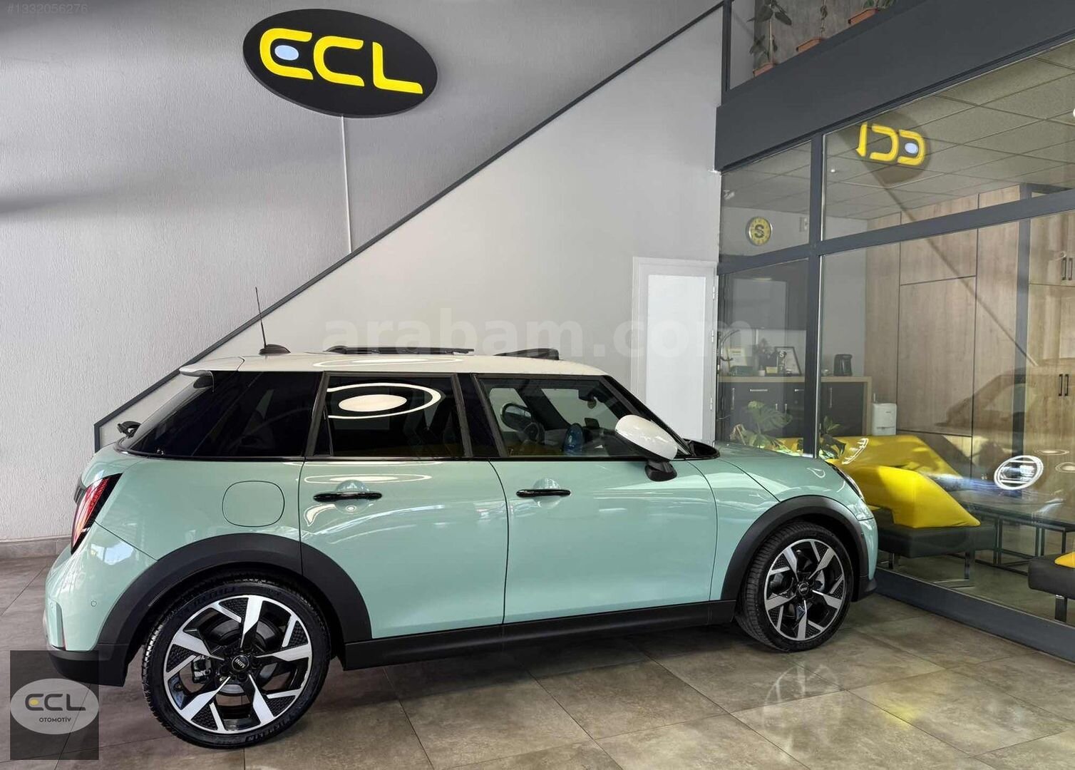 Galeriden Mini Cooper 1.5 Favoured 2024 Model Kütahya 14.494 km Yeşil 4