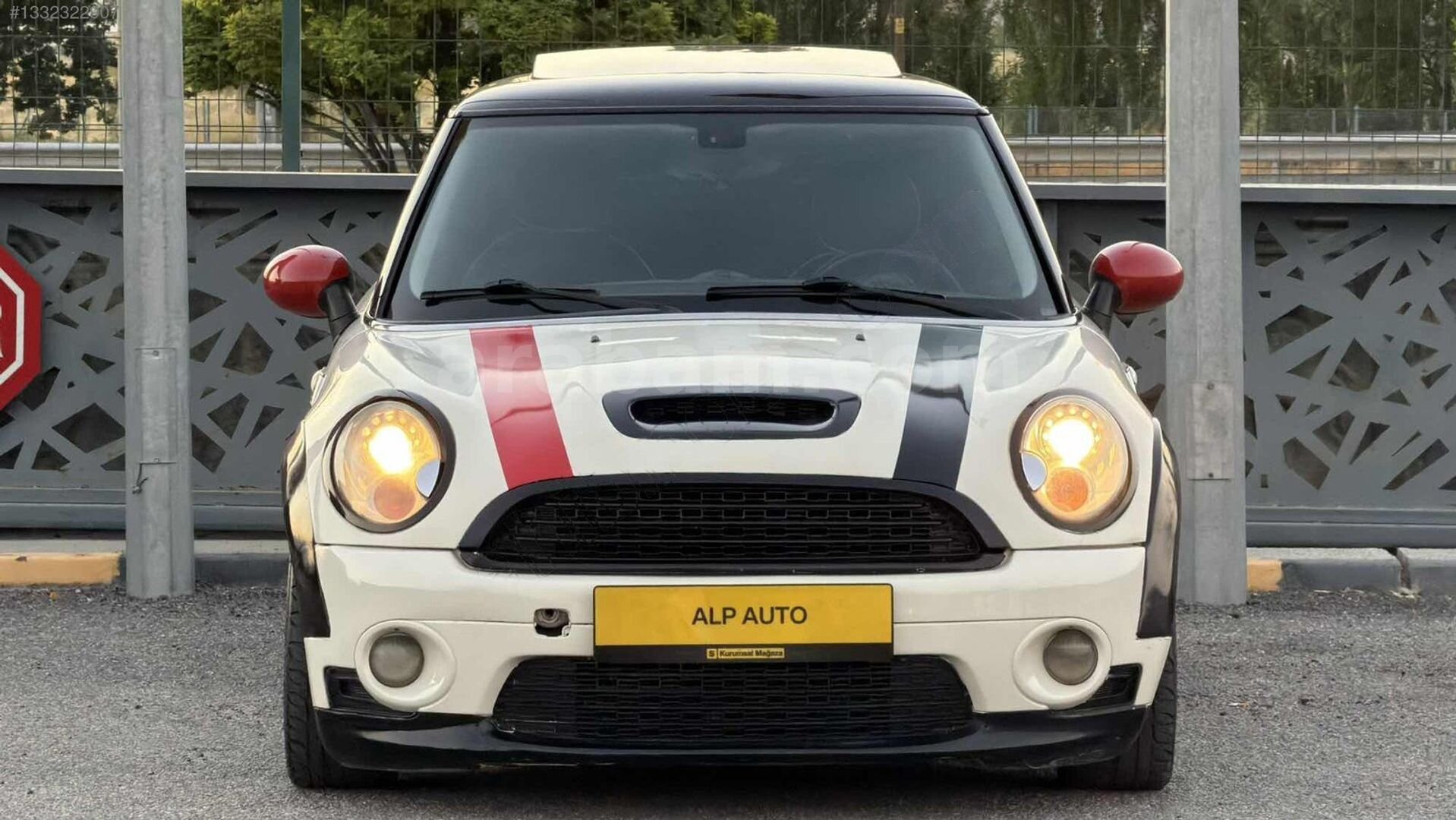 Galeriden Mini Cooper S 1.6 2009 Model Erzincan 245.000 km Beyaz 1