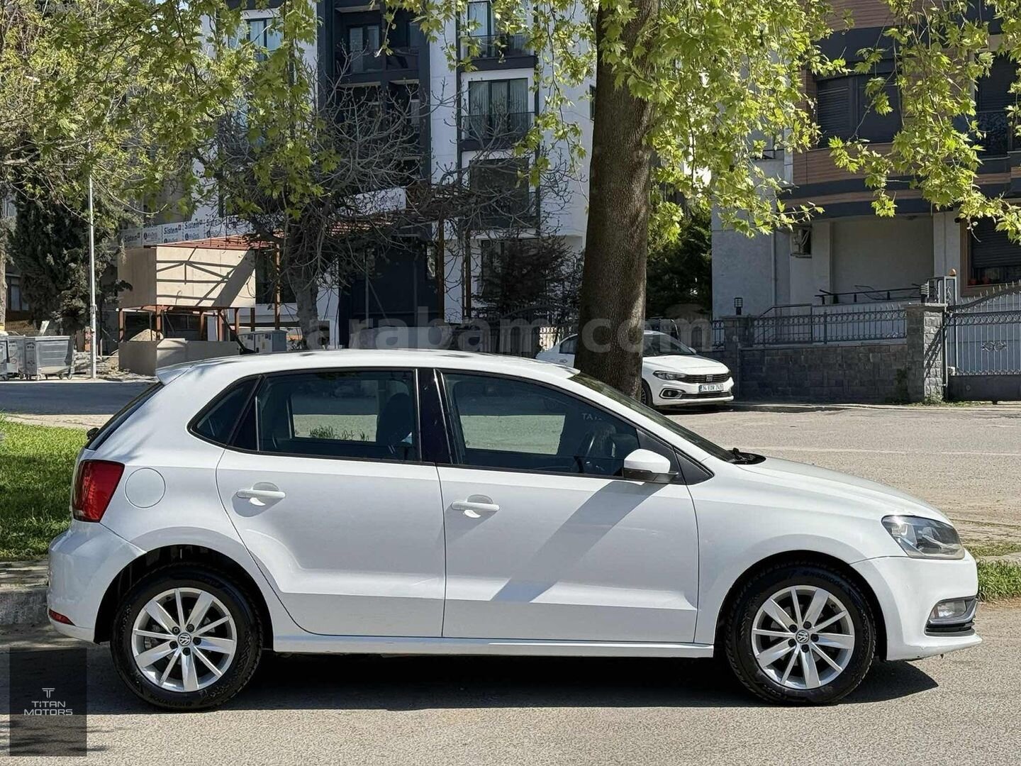 Galeriden Volkswagen Polo 1.4 TDi Comfortline 2016 Model İstanbul 263.450 km Beyaz 6