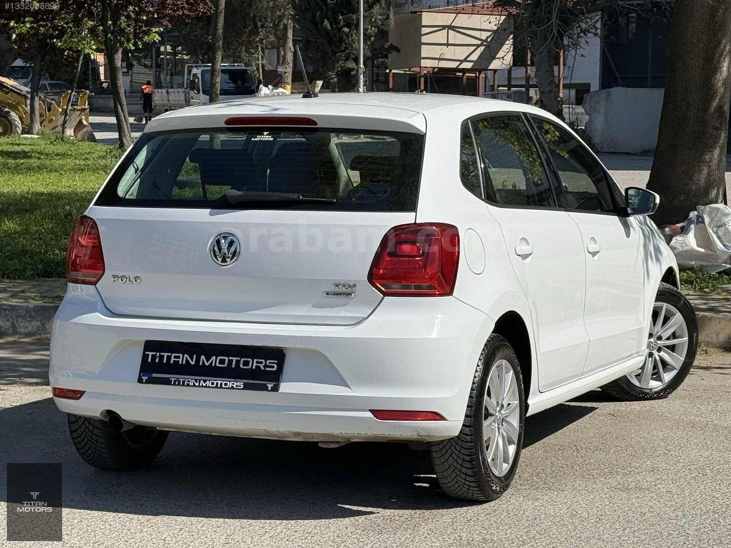 Galeriden Volkswagen Polo 1.4 TDi Comfortline 2016 Model İstanbul 263.450 km Beyaz 5