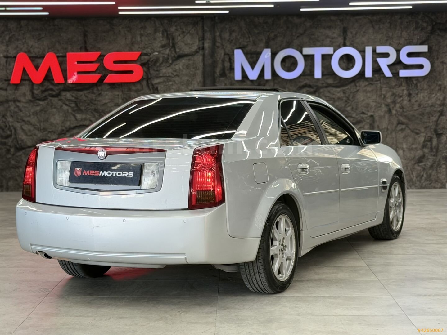 Galeriden Cadillac CTS 3.2 2003 Model İstanbul 156.000 km Gri 6