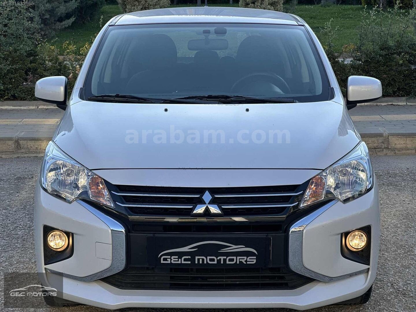 Galeriden Mitsubishi Space Star 1.2 Intense 2022 Model Ankara 36.000 km Beyaz 1
