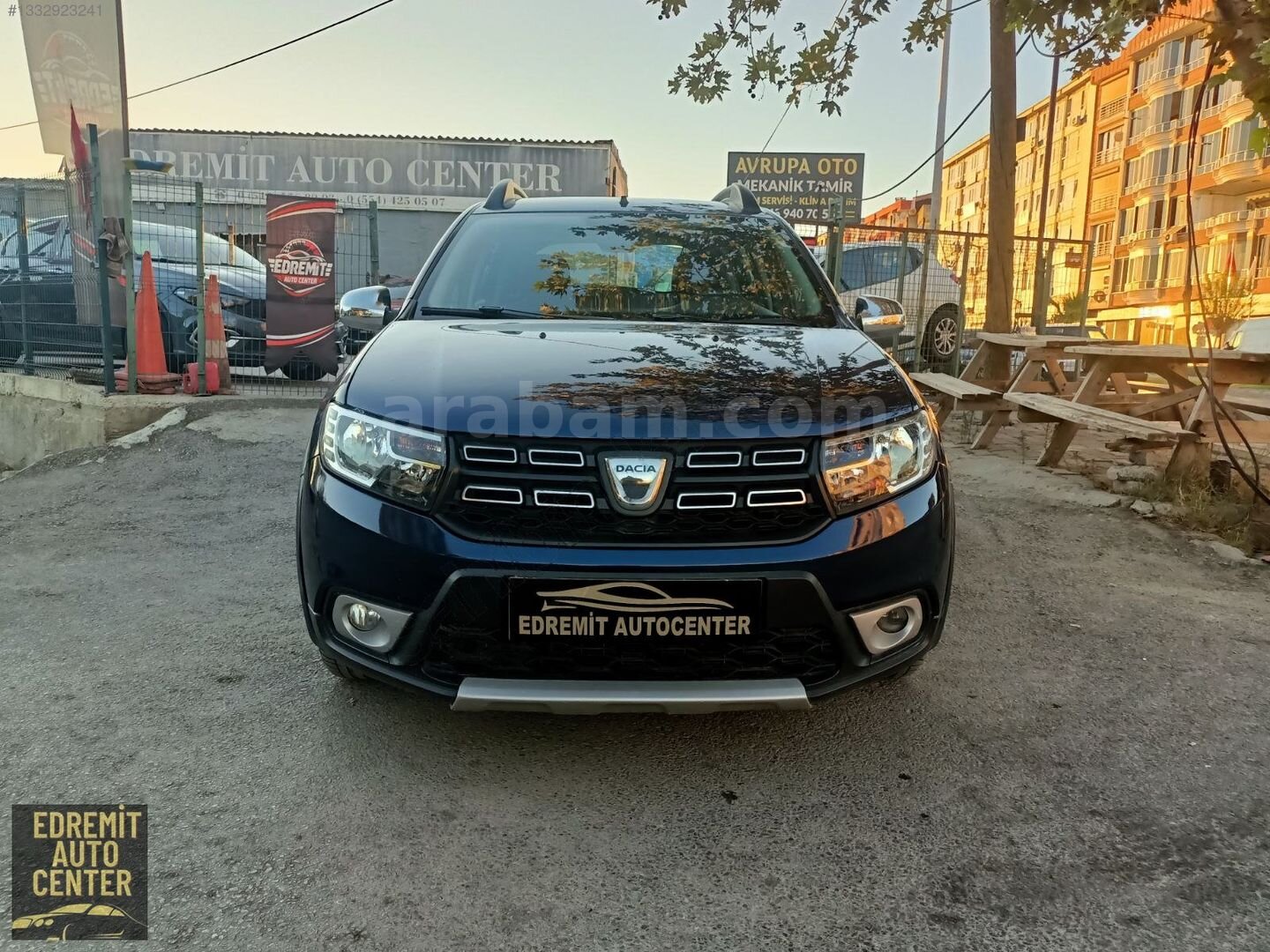 Galeriden Dacia Sandero 1.5 dCi Stepway 2019 Model Balıkesir 180.000 km Mavi 5