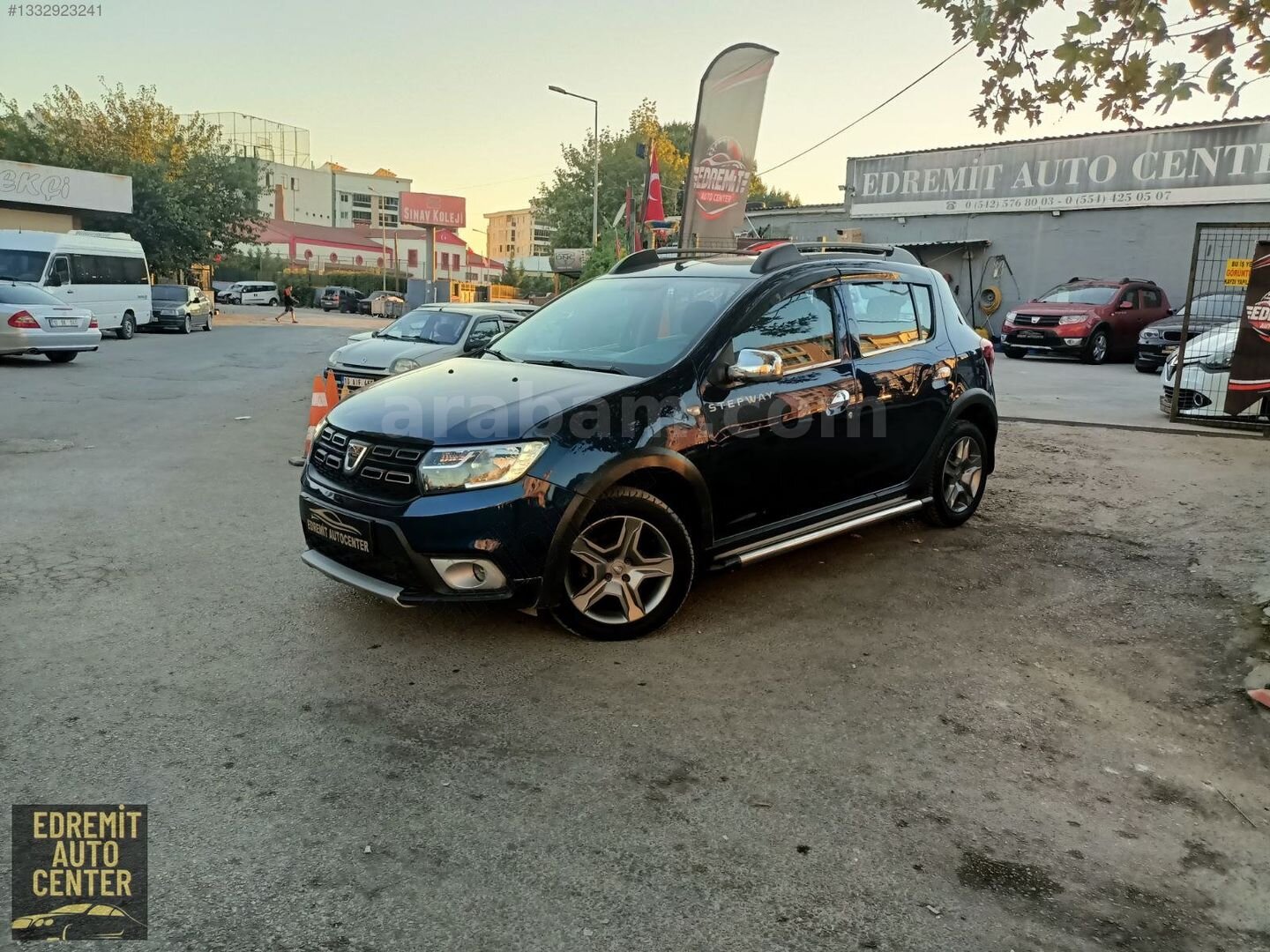 Galeriden Dacia Sandero 1.5 dCi Stepway 2019 Model Balıkesir 180.000 km Mavi 2