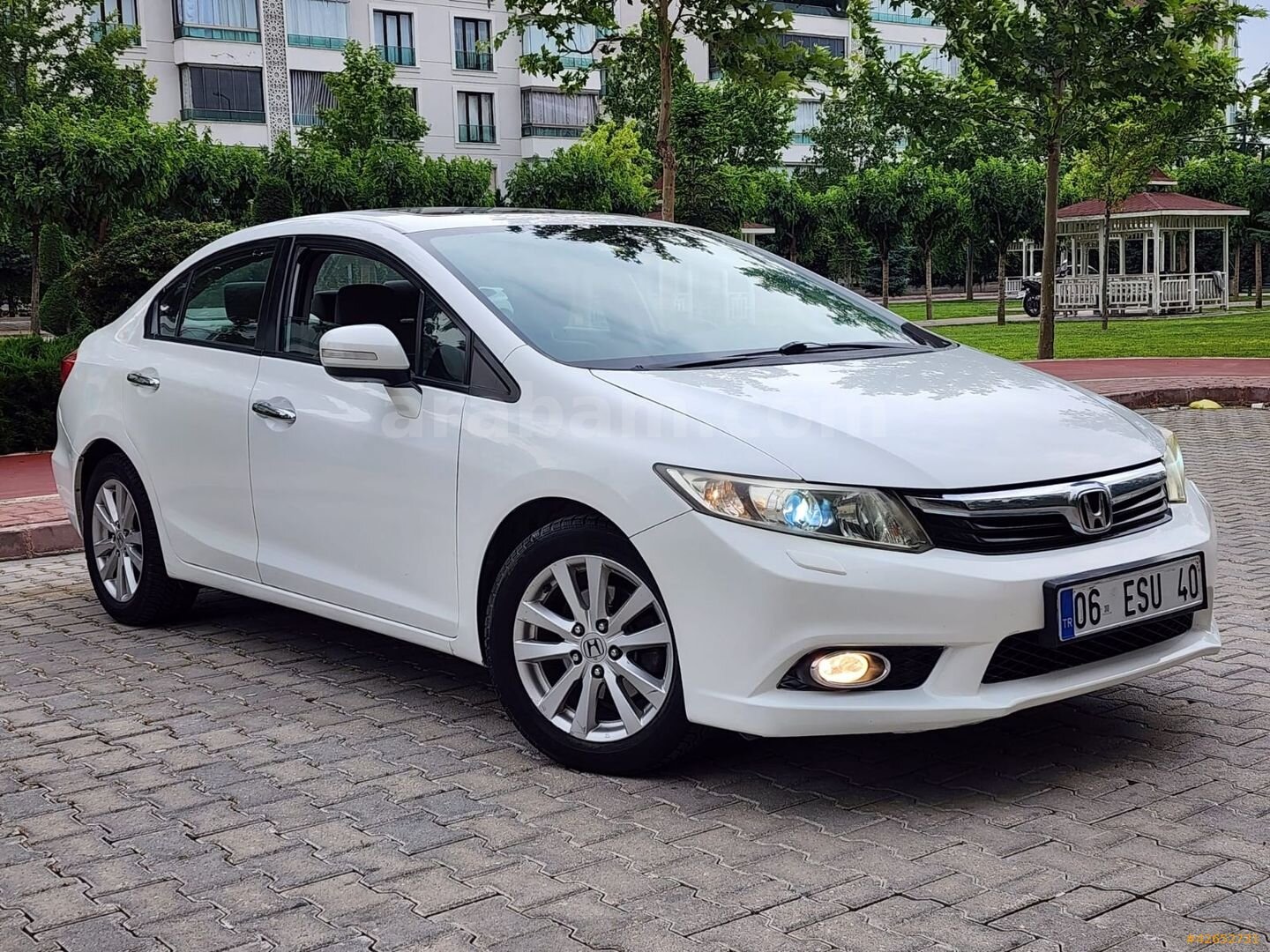 Galeriden Honda Civic 1.6i VTEC Elegance 2012 Model Konya 191.500 km Beyaz 4