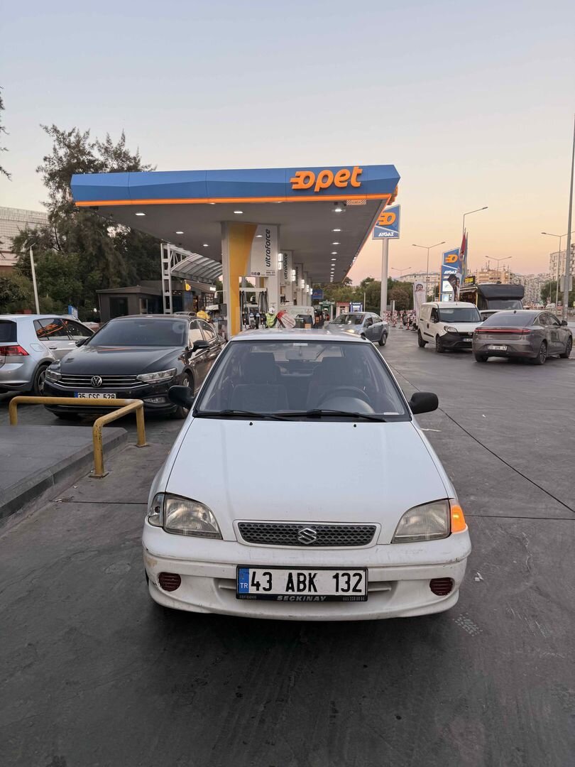 2001 Model Suzuki Swift 1.3 GLX | Orijinal, Masrafsız ve Yakıt Cimrisi Hatchback! 2