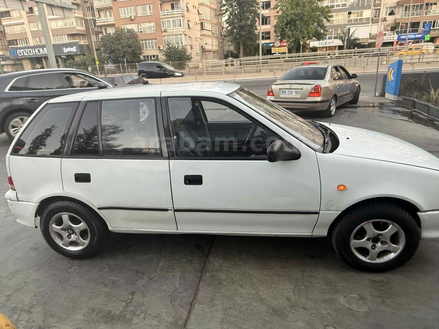 2001 Model Suzuki Swift 1.3 GLX | Orijinal, Masrafsız ve Yakıt Cimrisi Hatchback! 3