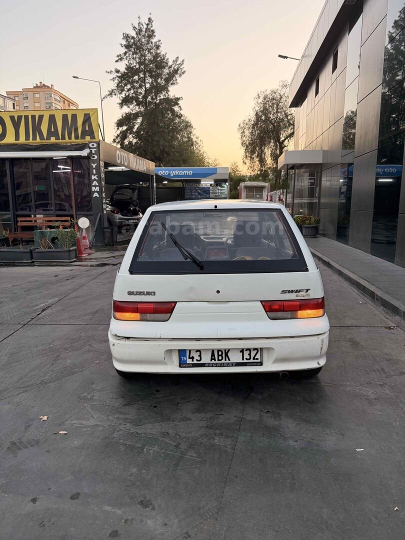 2001 Model Suzuki Swift 1.3 GLX | Orijinal, Masrafsız ve Yakıt Cimrisi Hatchback! 4