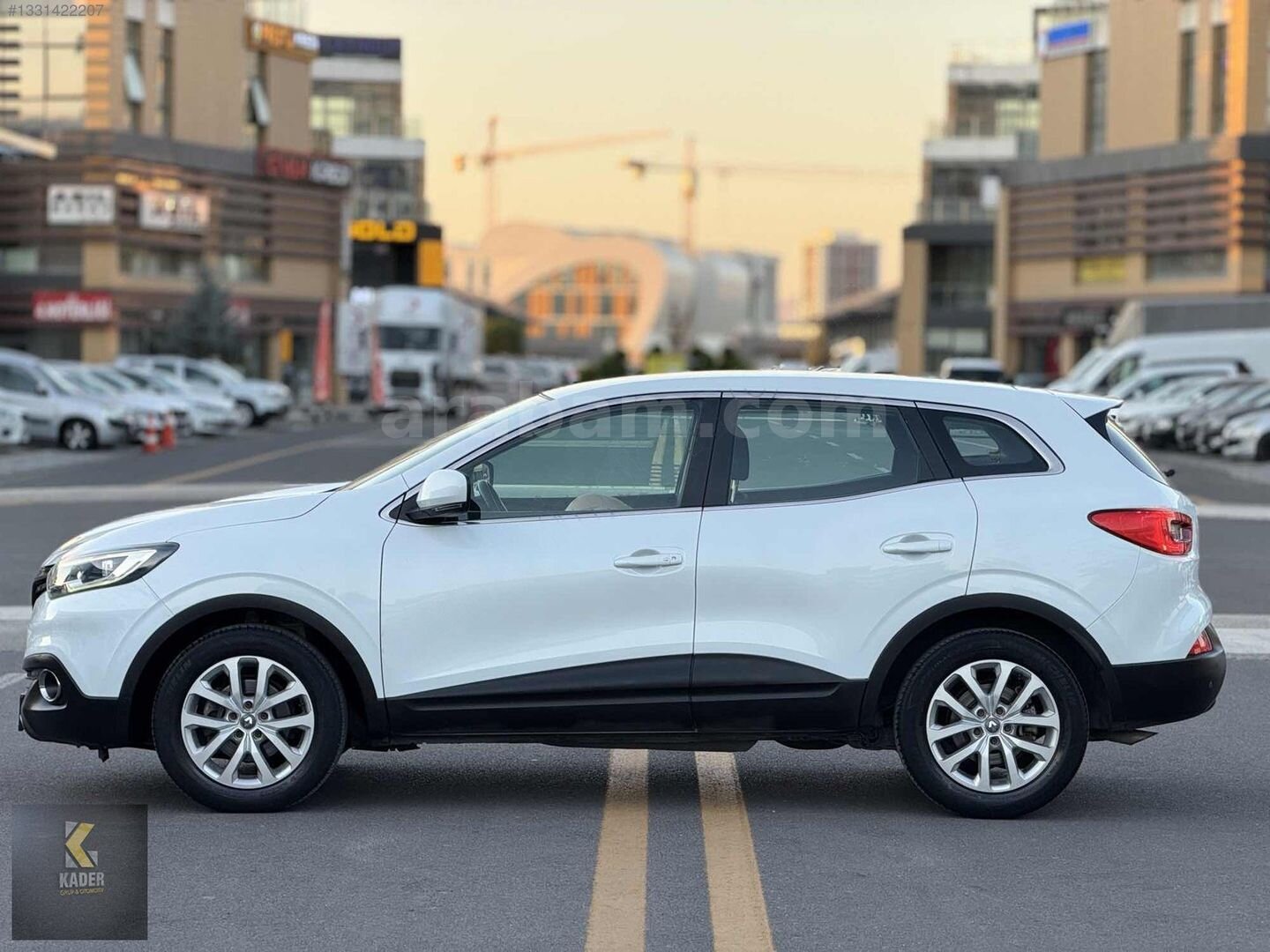 KADER'den 2015 KADJAR 1.2TCE 130 HP HATASIZ BOYASIZ İLK ELDEN 3