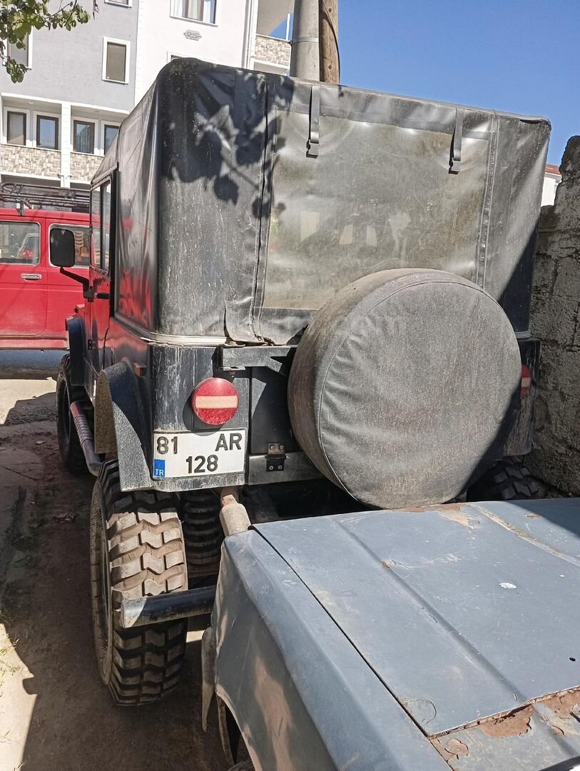 Sahibinden Jeep CJ CJ-3 1967 Model Düzce 61.000 km Siyah 4