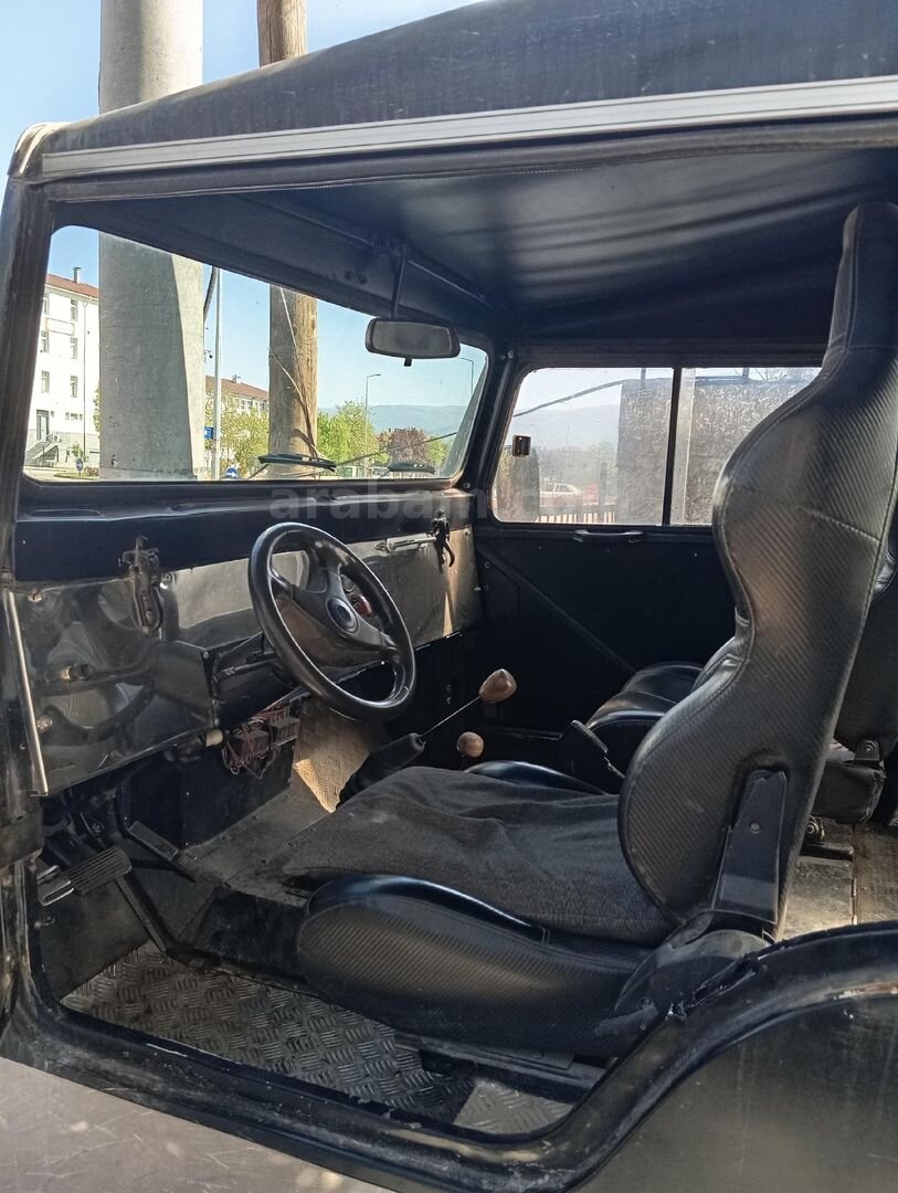 Sahibinden Jeep CJ CJ-3 1967 Model Düzce 61.000 km Siyah 5