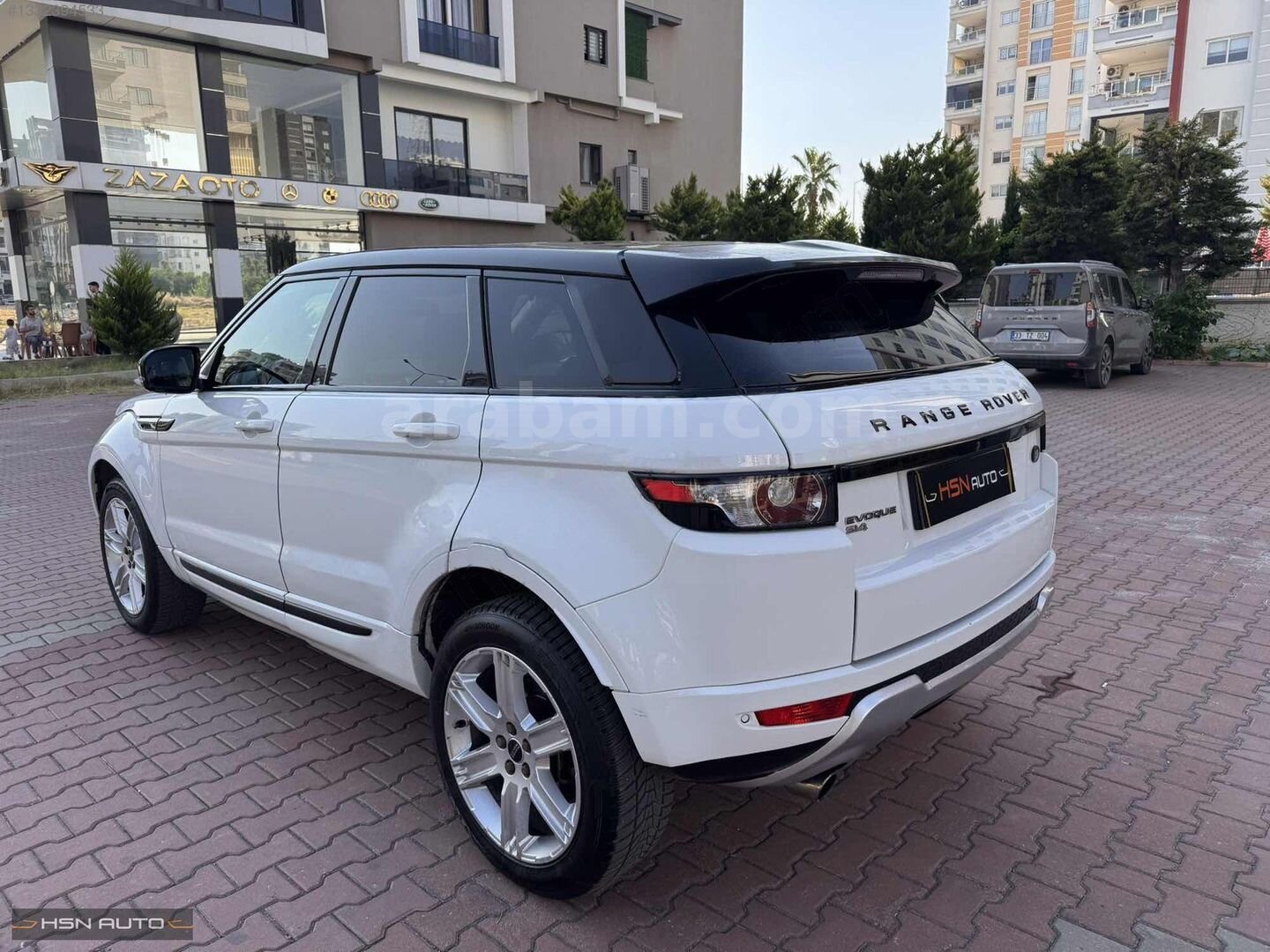 Galeriden Land Rover Range Evoque 2.0 Si4 Prestige 2012 Model Mersin 150.000 km Beyaz 6