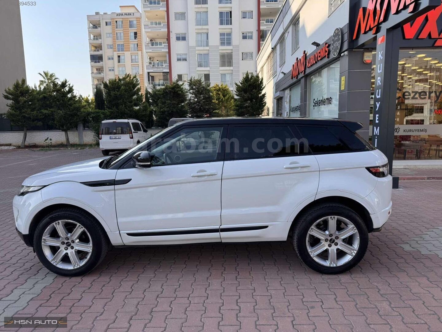 Galeriden Land Rover Range Evoque 2.0 Si4 Prestige 2012 Model Mersin 150.000 km Beyaz 5
