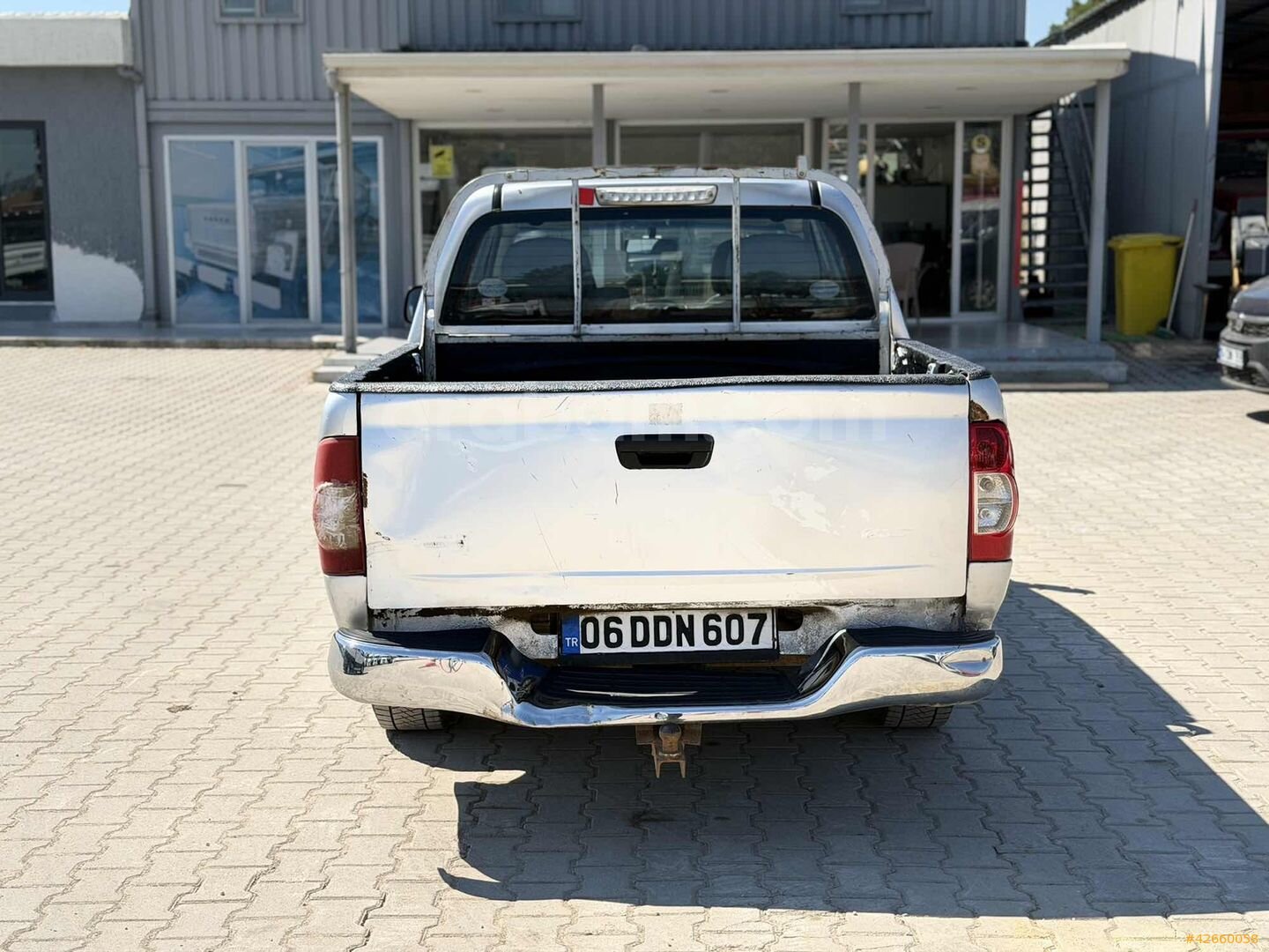 İZGİ OTOMOTİV'DEN 2009 MODEL ISUZU D'MAX 4X2 ÇİFTKABİN KAMYONET 5