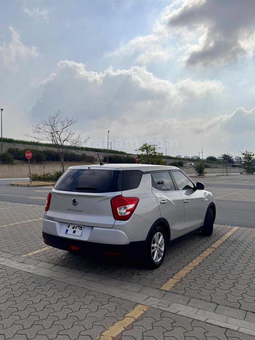 Sahibinden KGM SsangYong XLV 1.6 D Limited 2017 Model Adana 208.000 km Gri 4