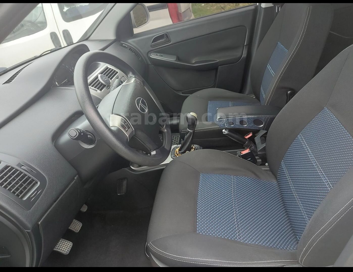 Sahibinden Tata Manza Ignis 1.4 Safire 2012 Model İstanbul 105.000 km Beyaz 4