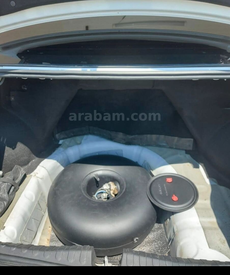 Sahibinden Tata Manza Ignis 1.4 Safire 2012 Model İstanbul 105.000 km Beyaz 5