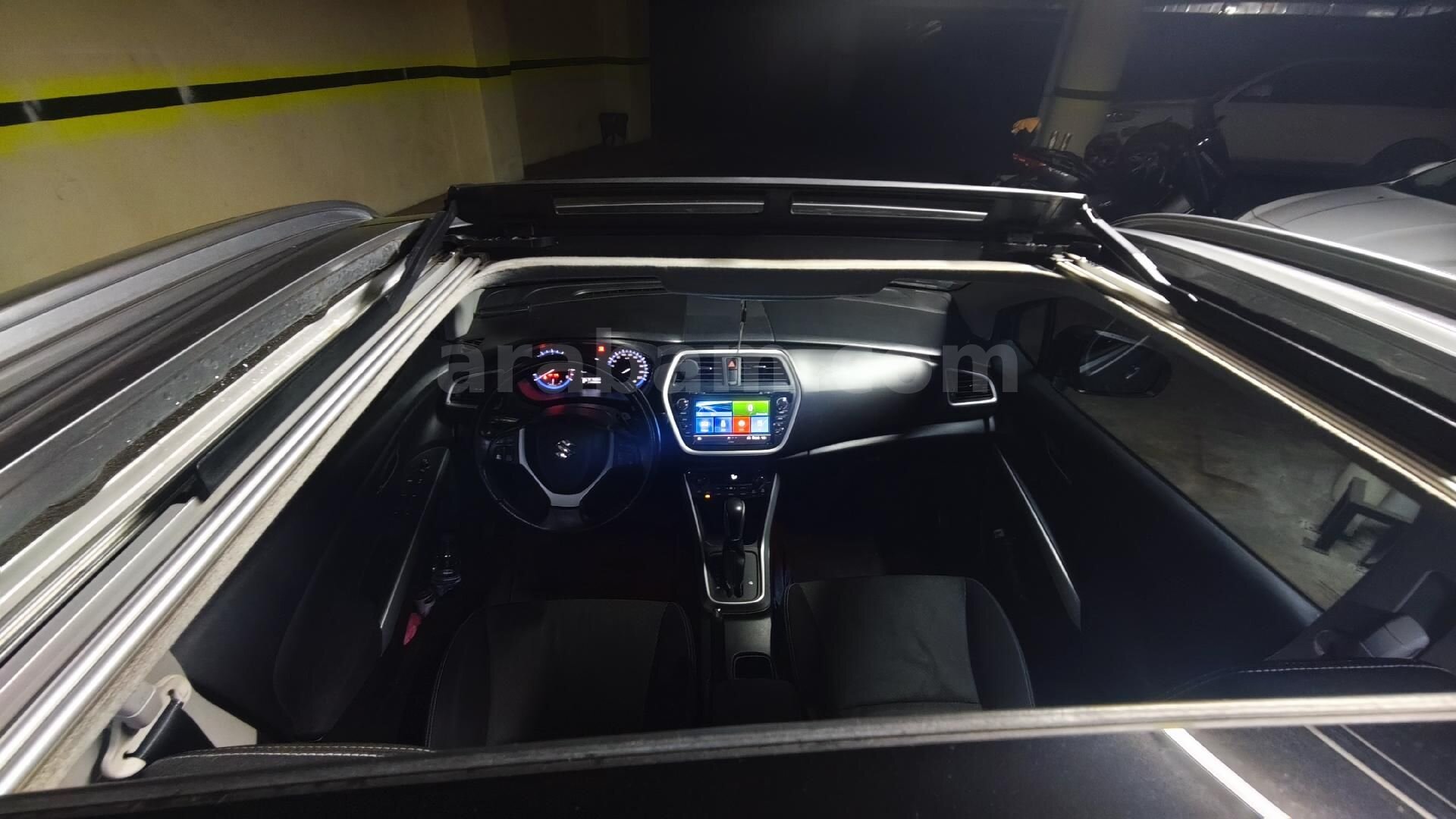 Suzuki SX4 S-Cross 1.6 GL+ 2013 Model 3