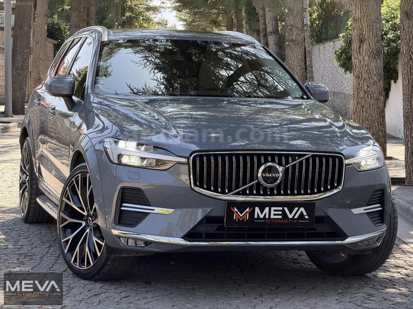 Meva Oto'dan 2022 XC60 2.0 B4 HYBRİD PLUS BRİGHT-BAYİ-360-HARMAN 3