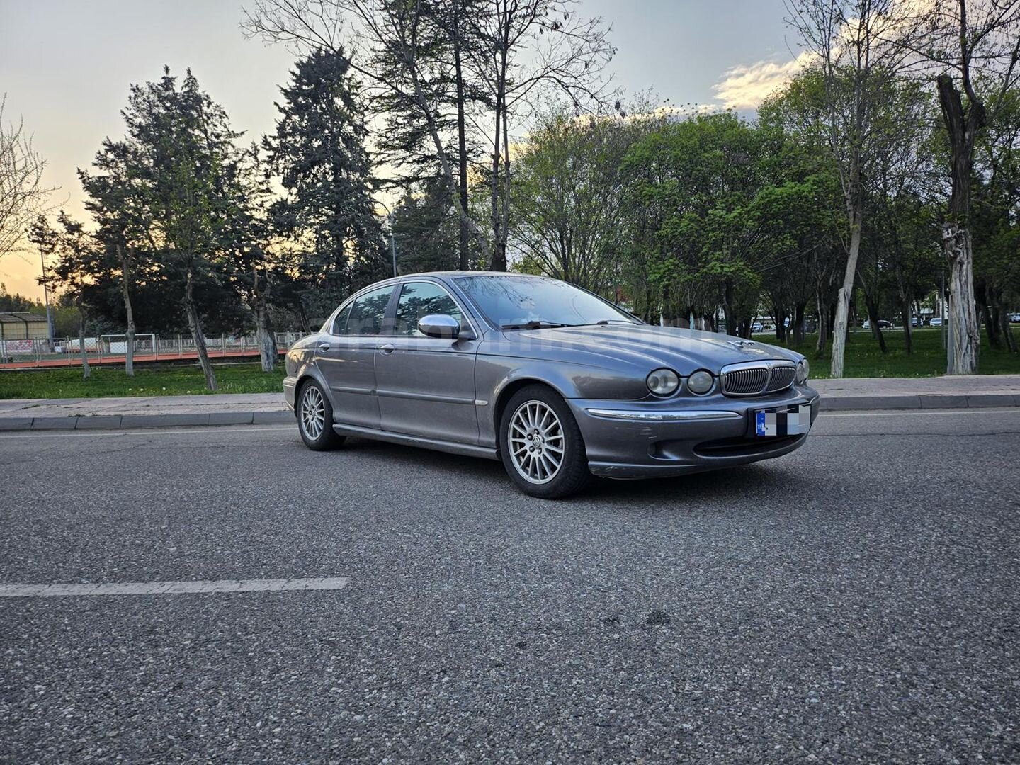 Sahibinden Jaguar X-Type 2.0 D Executive 2008 Model Batman 279.000 km Gri (metalik) 4