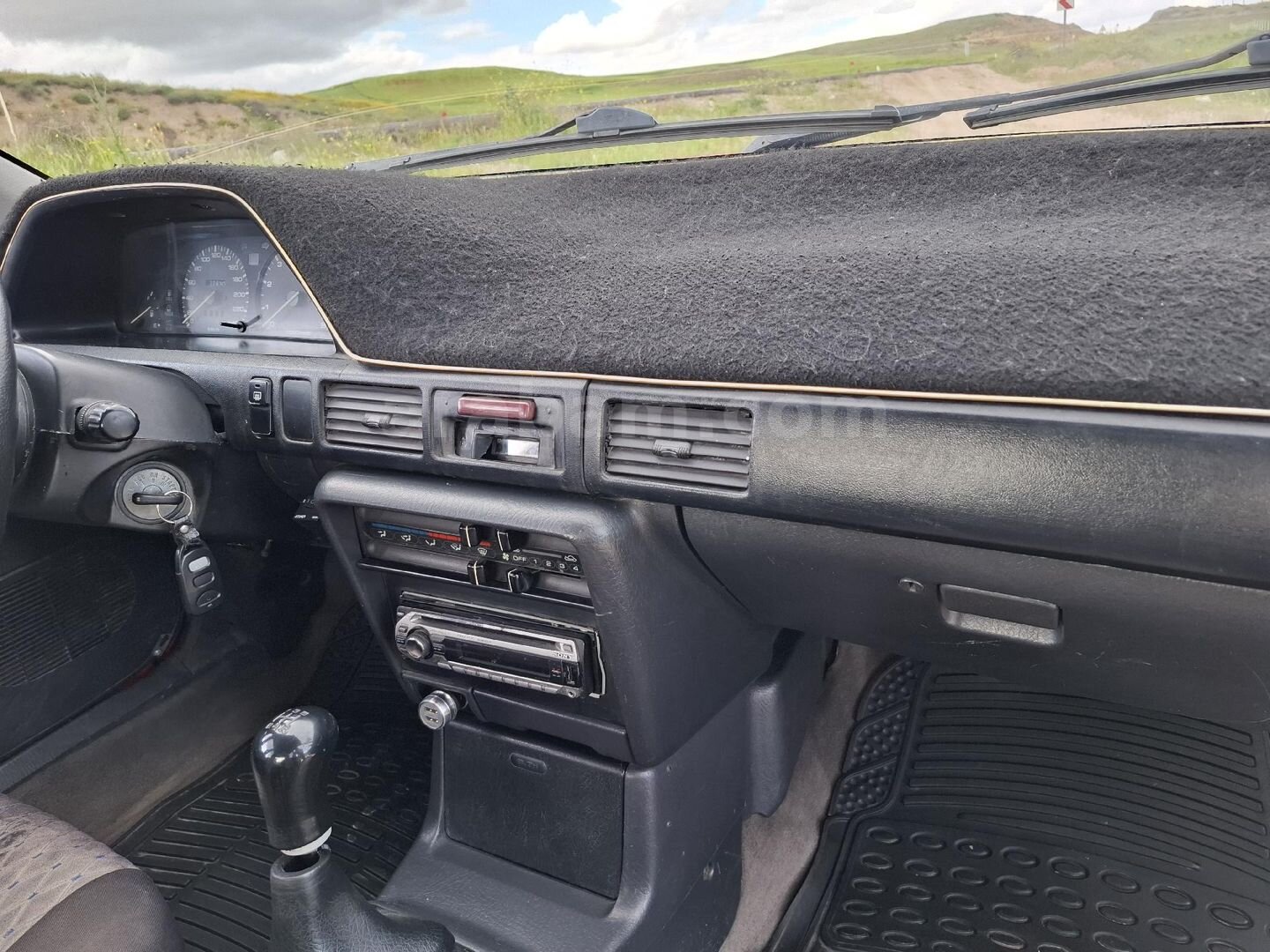 Sahibinden Mazda 323 1.6 1994 Model Aksaray 5