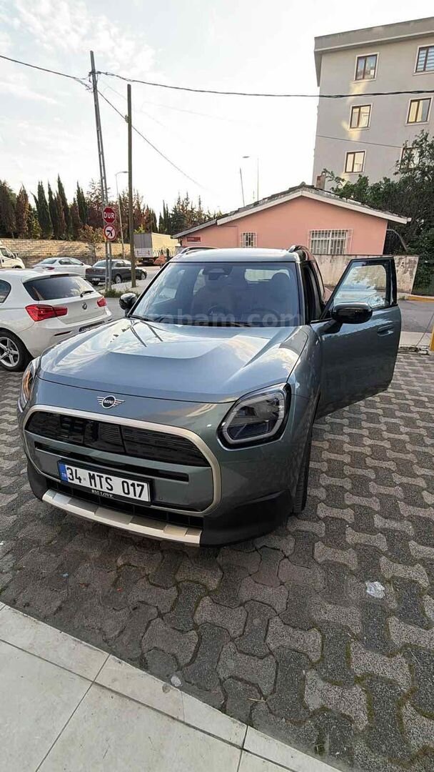 Sahibinden Mini Countryman E Favoured 2026 Model 2