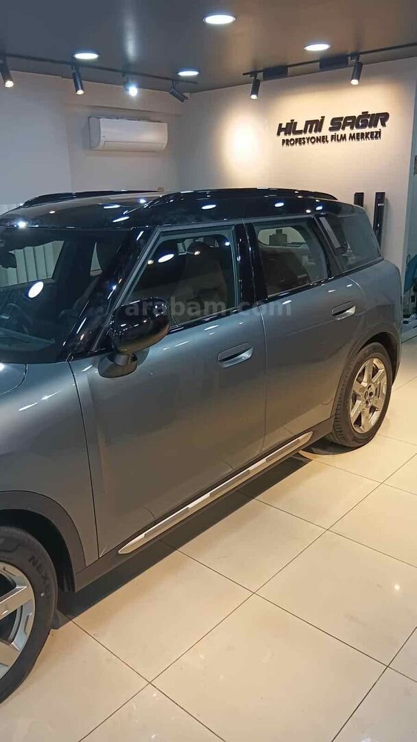Sahibinden Mini Countryman E Favoured 2026 Model 3