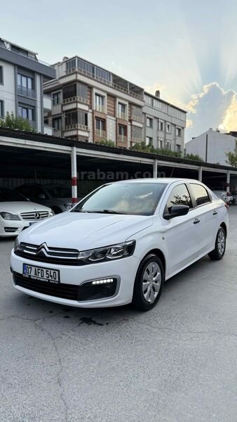 Galeriden Citroen C-Elysée 1.6 BlueHDI Live 2018 Model İstanbul 181.000 km Beyaz