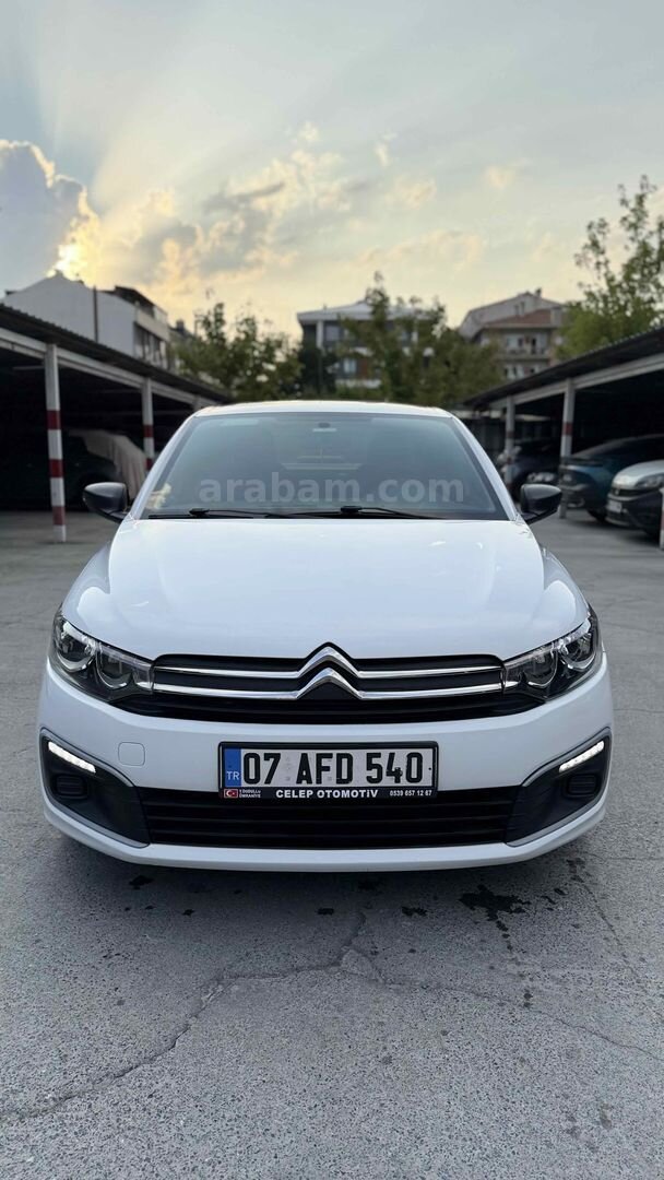 Galeriden Citroen C-Elysée 1.6 BlueHDI Live 2018 Model İstanbul 181.000 km Beyaz 2
