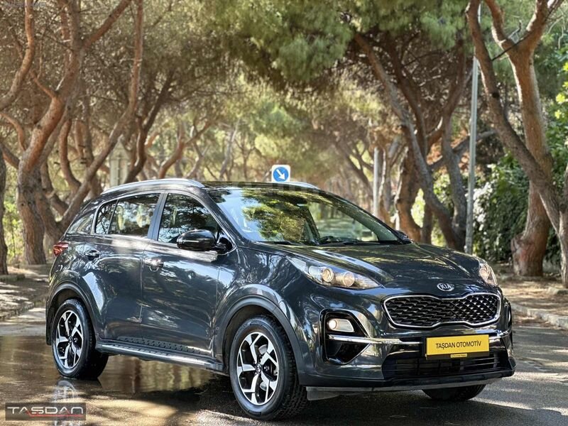 TAŞDAN OTOMOTİV'DEN KİA SPORTAGE ELEGANCE CAM TAVANLI HATASIZ