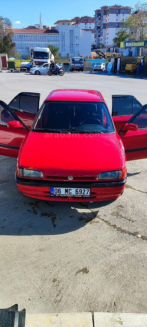 Sahibinden Mazda 323 1.6 1991 Model 3