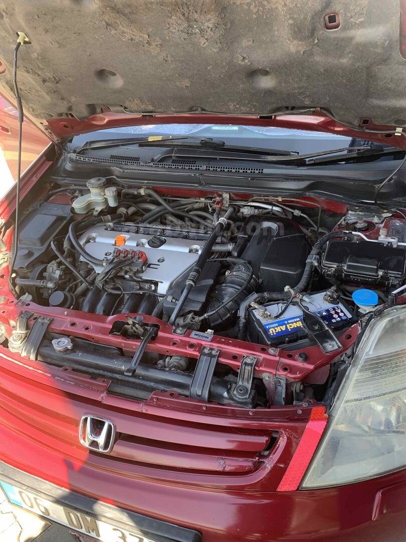 Sahibinden Honda Stream 2.0 2001 Model Ankara 166.000 km Bordo 6