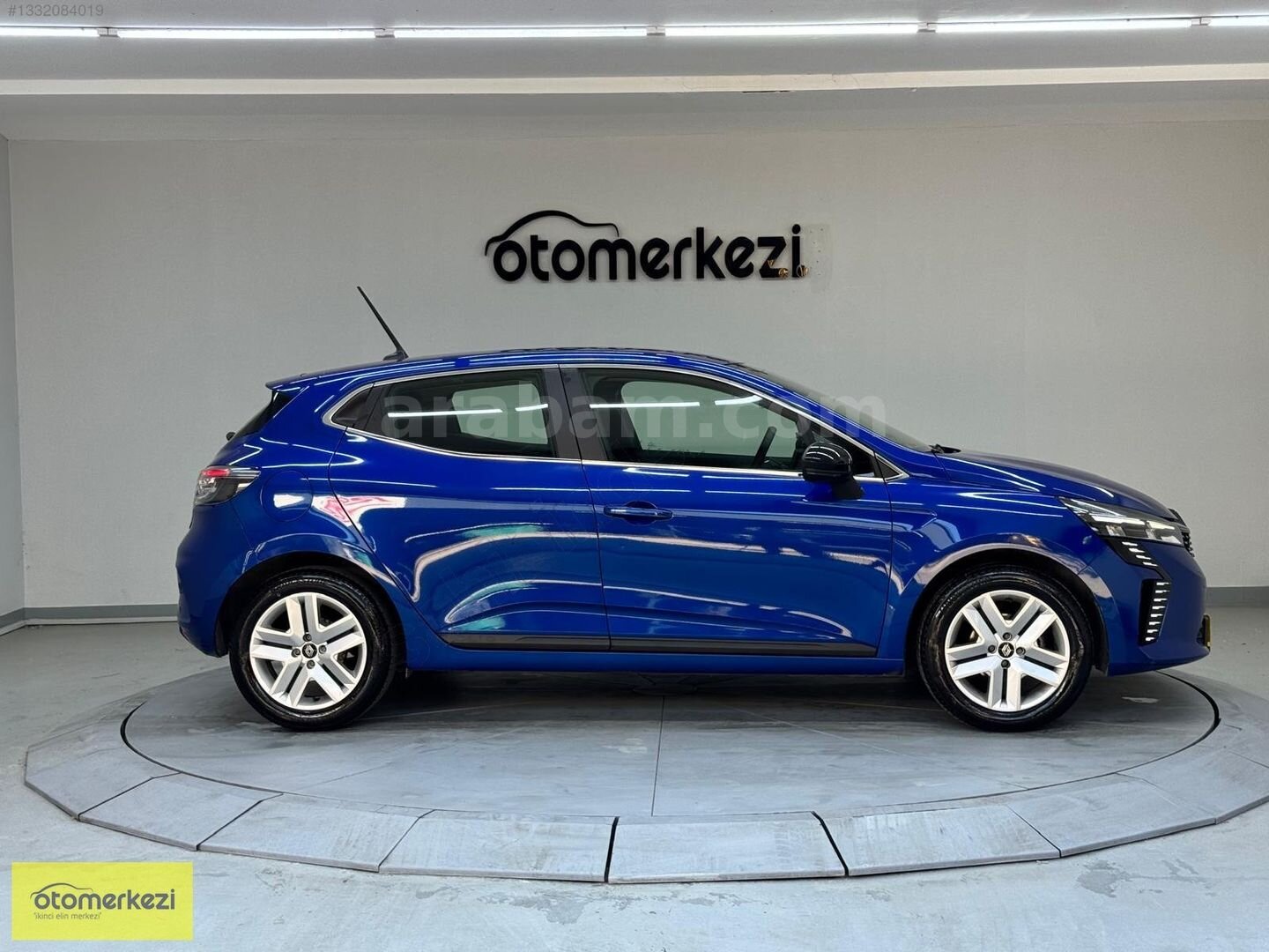 OTOMERKEZİ'NDE- K.KARTI 12 TAKSİT - HATASIZ - BOYASIZ 6
