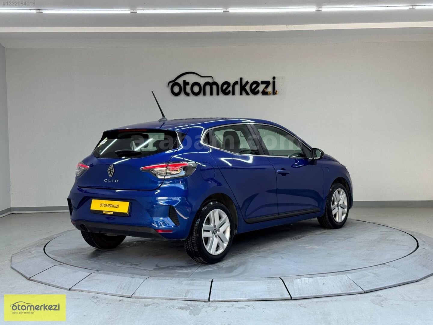 OTOMERKEZİ'NDE- K.KARTI 12 TAKSİT - HATASIZ - BOYASIZ 7