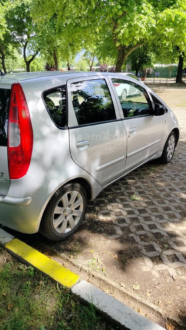 Sahibinden Mitsubishi Colt 1.3 Invite 2009 Model Bursa 196.000 km Gri 3