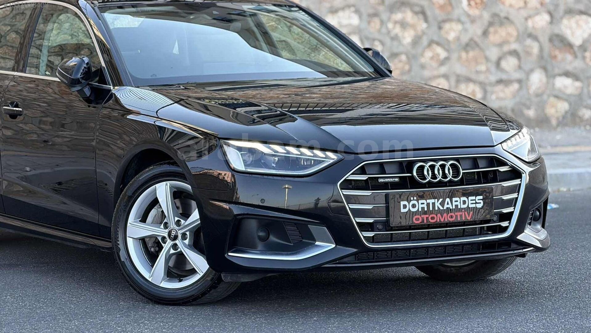 Galeriden Audi A4 Sedan 40 TDI Quattro Advanced 2022 Model Şanlıurfa 86.000 km Siyah 3