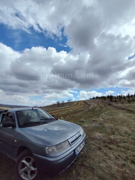 13 YILLIK 2. SAHİBİNDEN DEGİŞENSİZ HATASIZ LADA VEGA BU KM KAÇMAZ