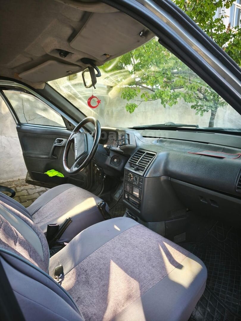13 YILLIK 2. SAHİBİNDEN DEGİŞENSİZ HATASIZ LADA VEGA BU KM KAÇMAZ 5
