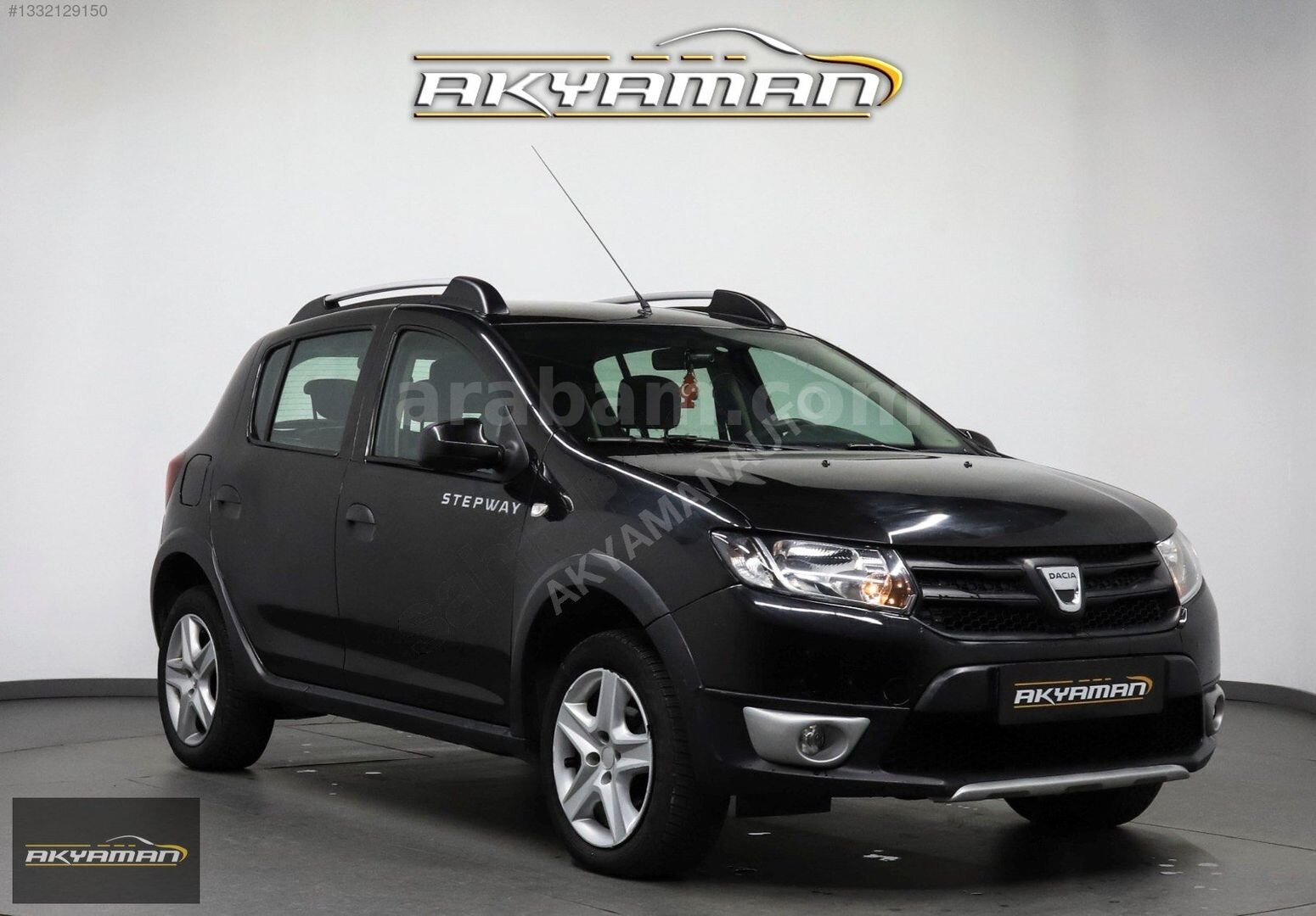 Galeriden Dacia Sandero 1.5 dCi Stepway 2016 Model İstanbul 142.000 km Siyah 3