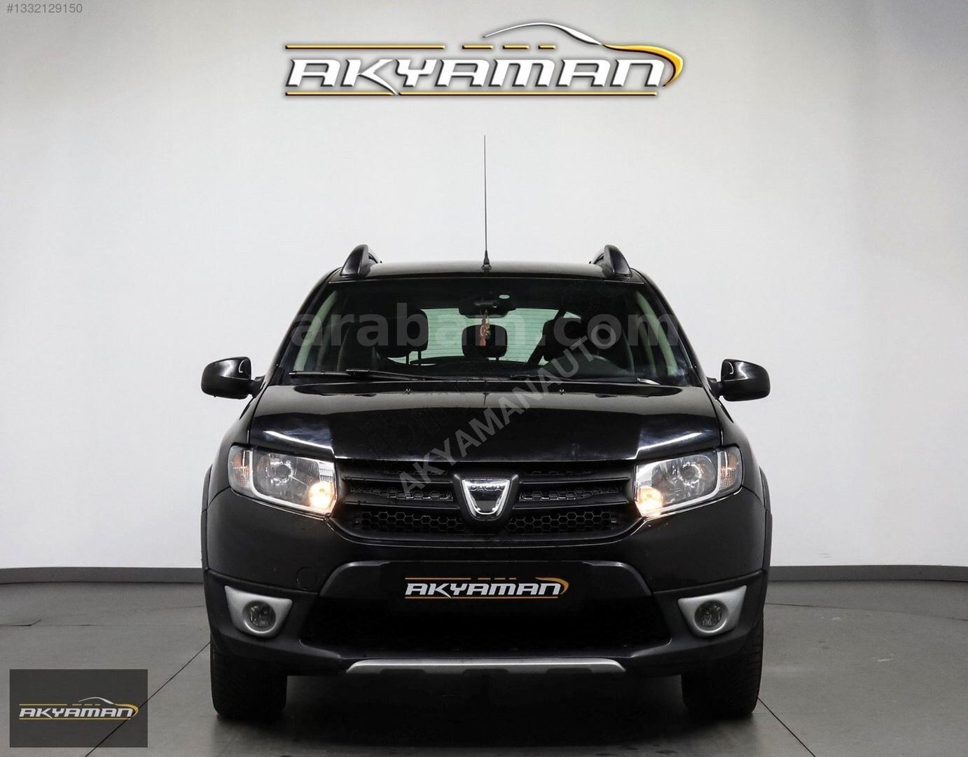 Galeriden Dacia Sandero 1.5 dCi Stepway 2016 Model İstanbul 142.000 km Siyah 2