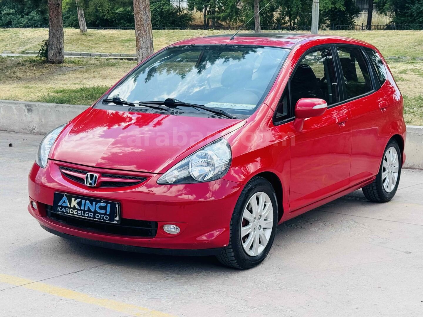 Galeriden Honda Jazz 1.4 LS 2008 Model Kütahya 150.000 km Kırmızı 1
