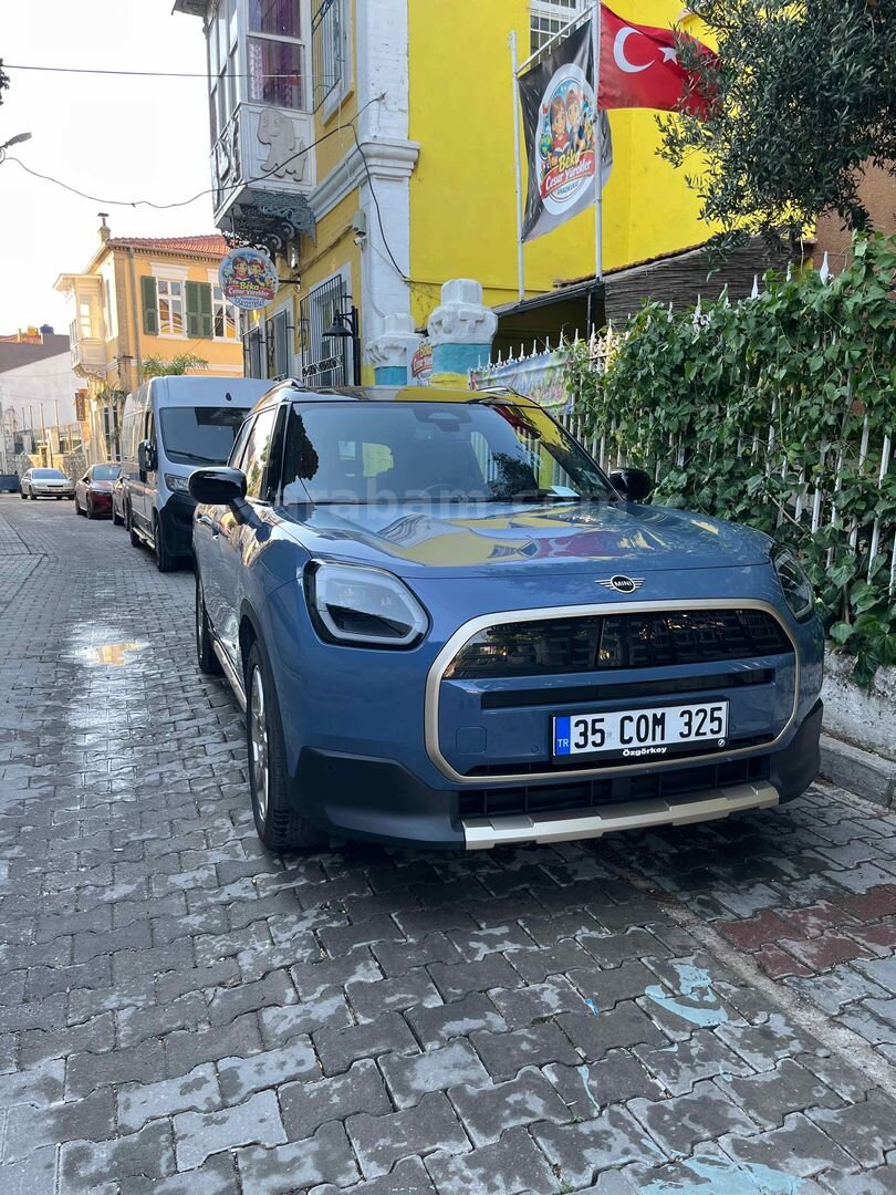 Sahibinden Mini Countryman E Favoured 2025 Model 5