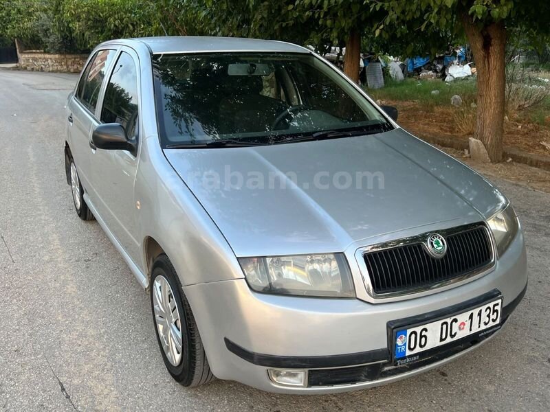 2004 FABİA DEĞİŞENSİZ DÜŞÜK KM BAKIMLI