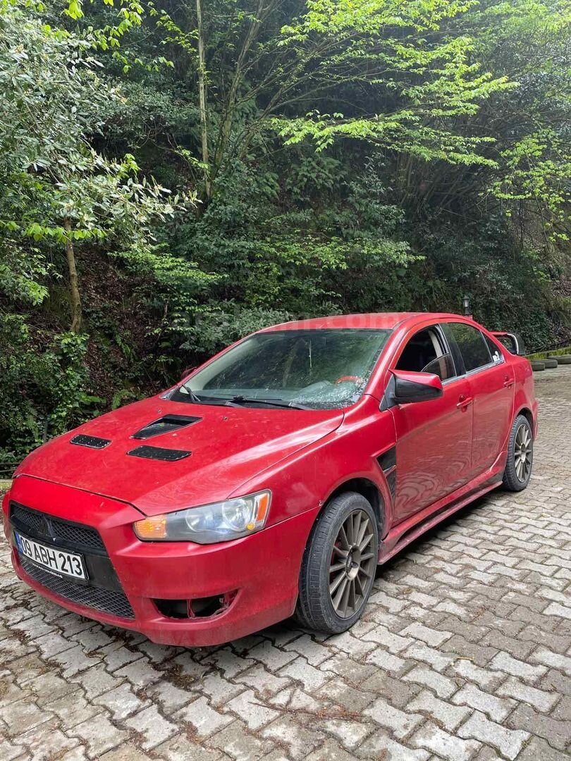Sahibinden Mitsubishi Lancer 1.5 Invite 2008 Model Kocaeli 389.000 km Kırmızı 2