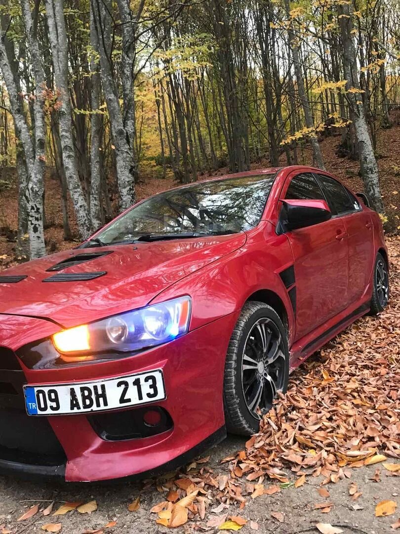 Sahibinden Mitsubishi Lancer 1.5 Invite 2008 Model Kocaeli 389.000 km Kırmızı 7