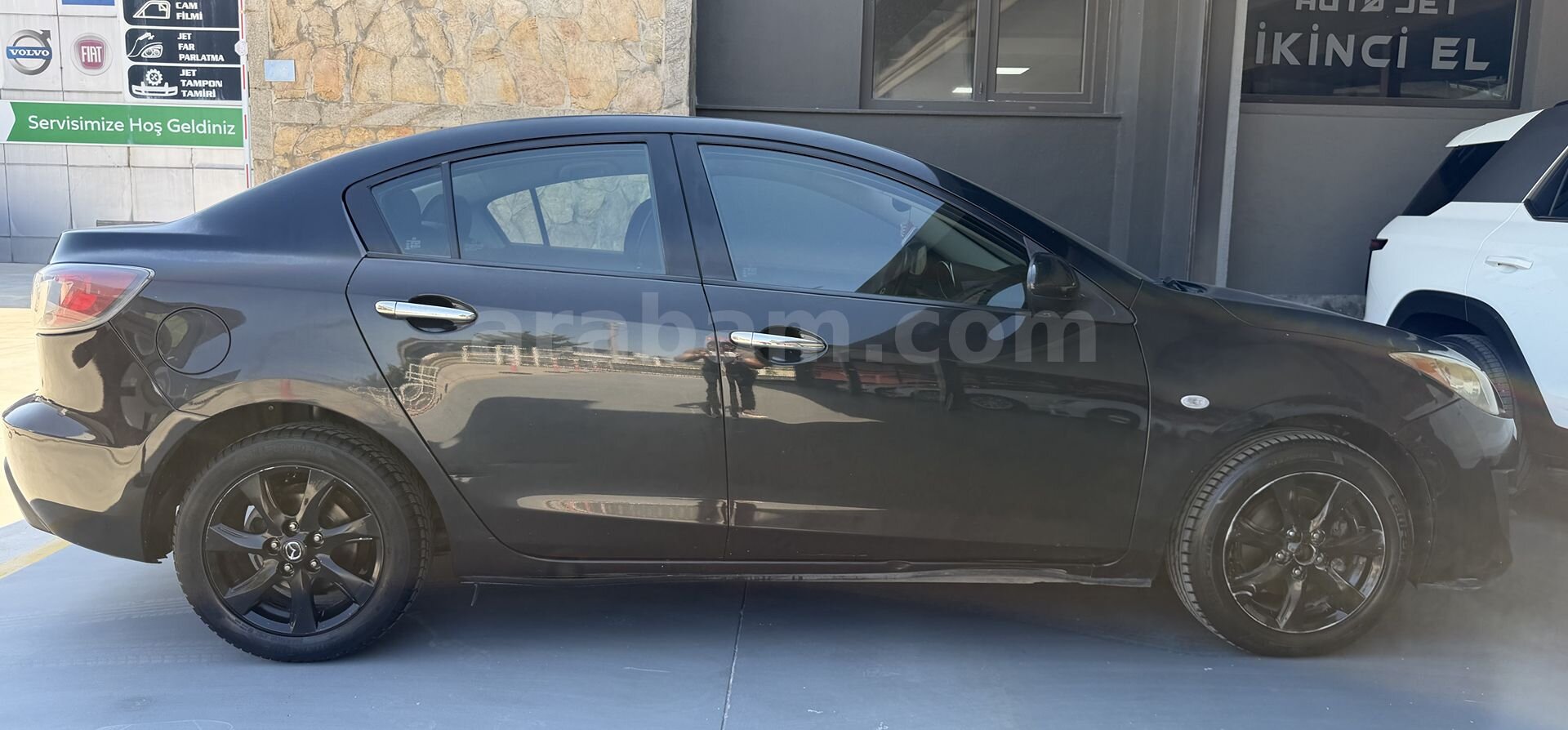 Mazda3 1.6 D Touring 4